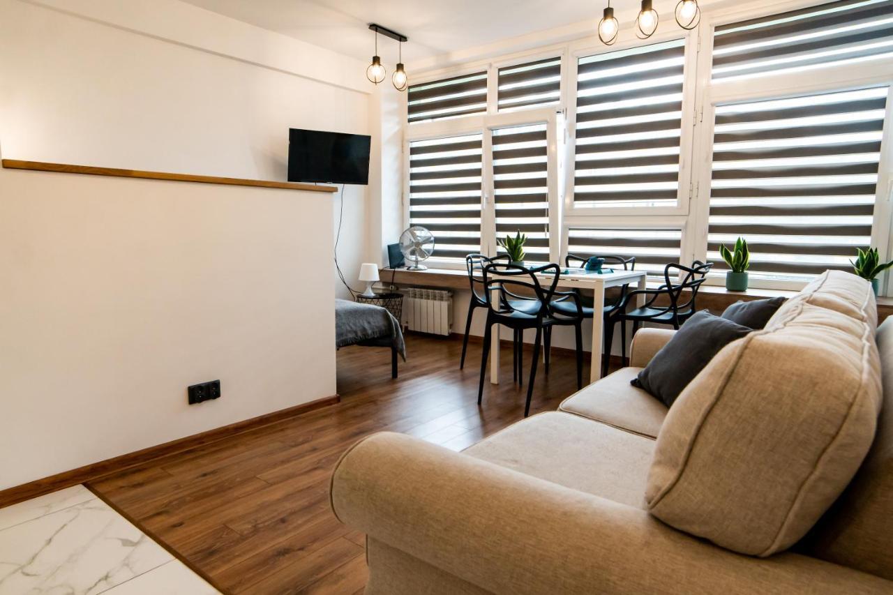 Komfortowy Apartament Scisle Centrum رادوم المظهر الخارجي الصورة